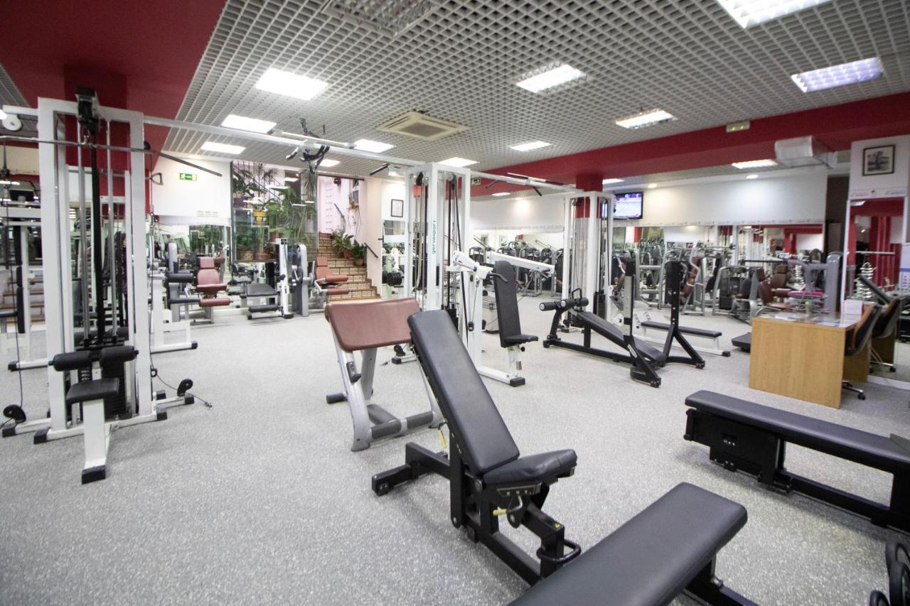 Bookinmadrid Com - Cascorro Sq 18 Pax Apartment Екстериор снимка