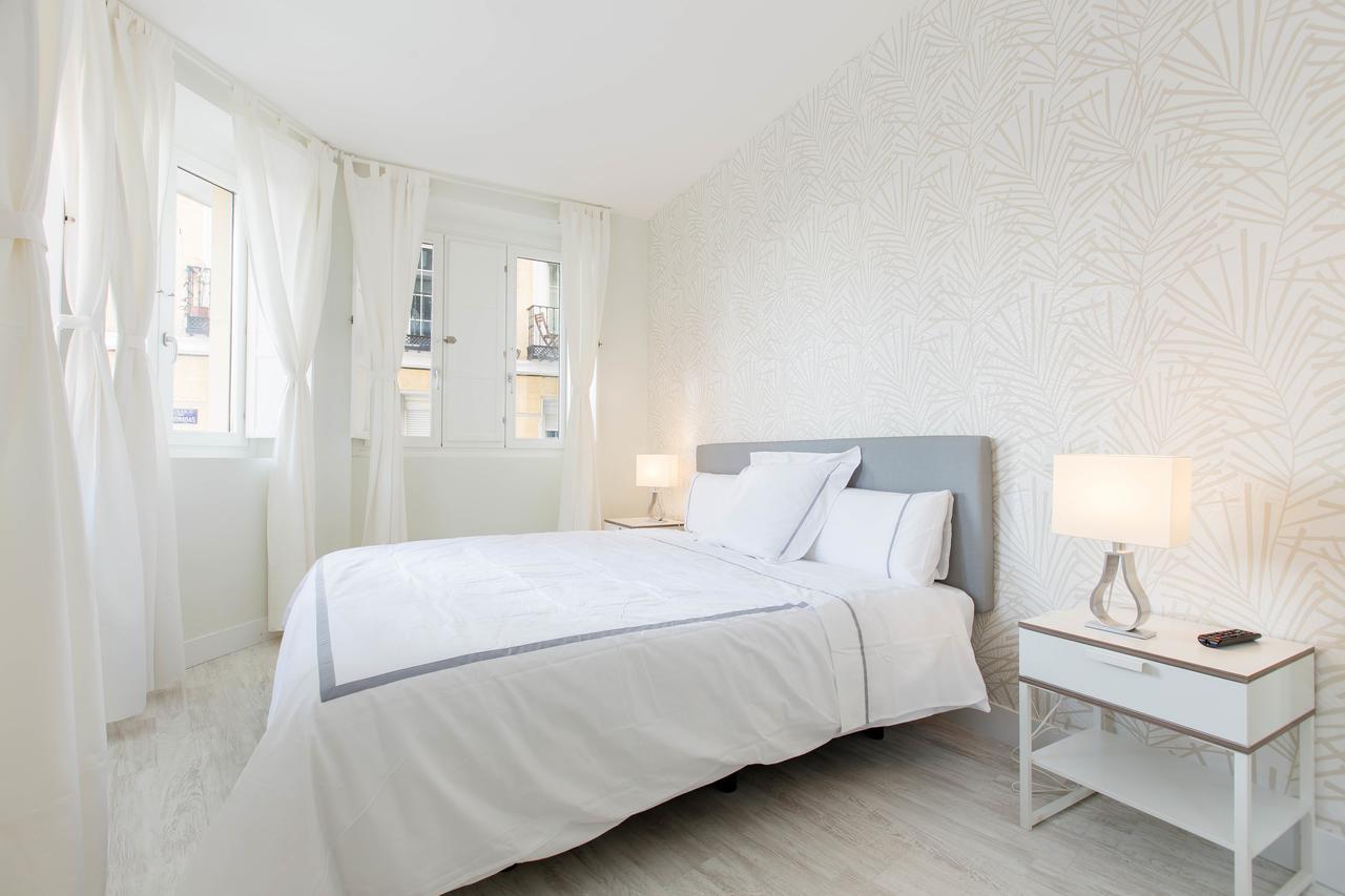 Bookinmadrid Com - Cascorro Sq 18 Pax Apartment Екстериор снимка