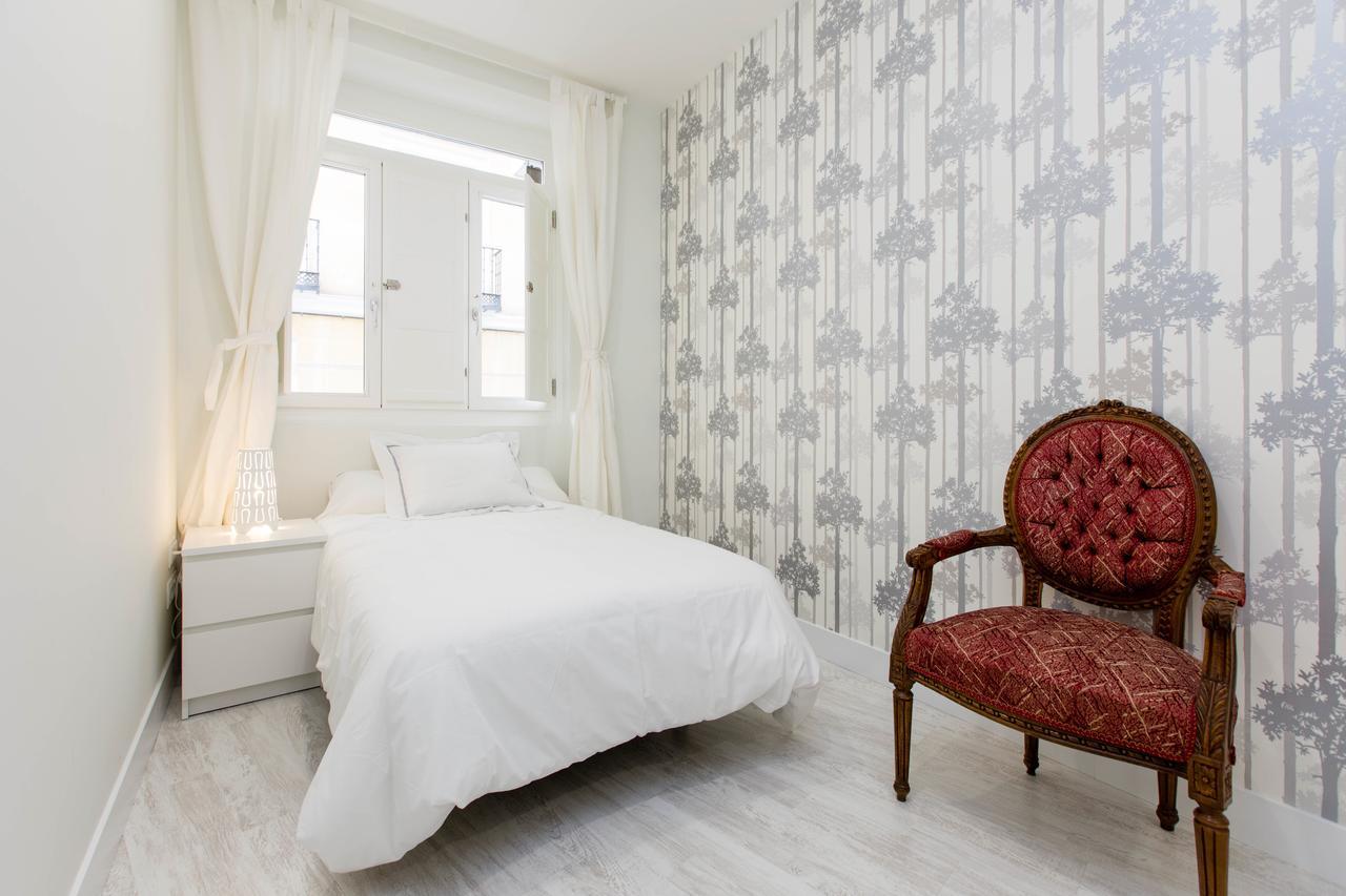 Bookinmadrid Com - Cascorro Sq 18 Pax Apartment Екстериор снимка